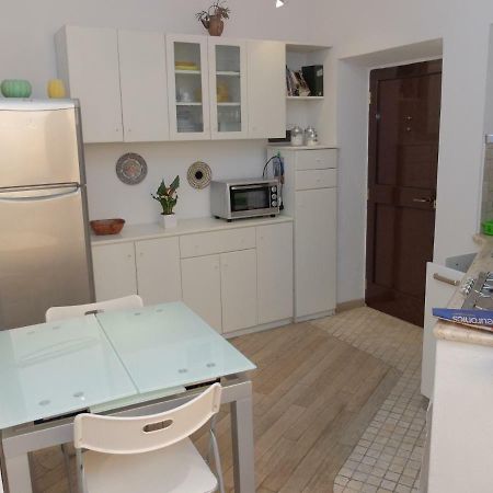 Little White House Appartement Porto Santo Stefano  Buitenkant foto