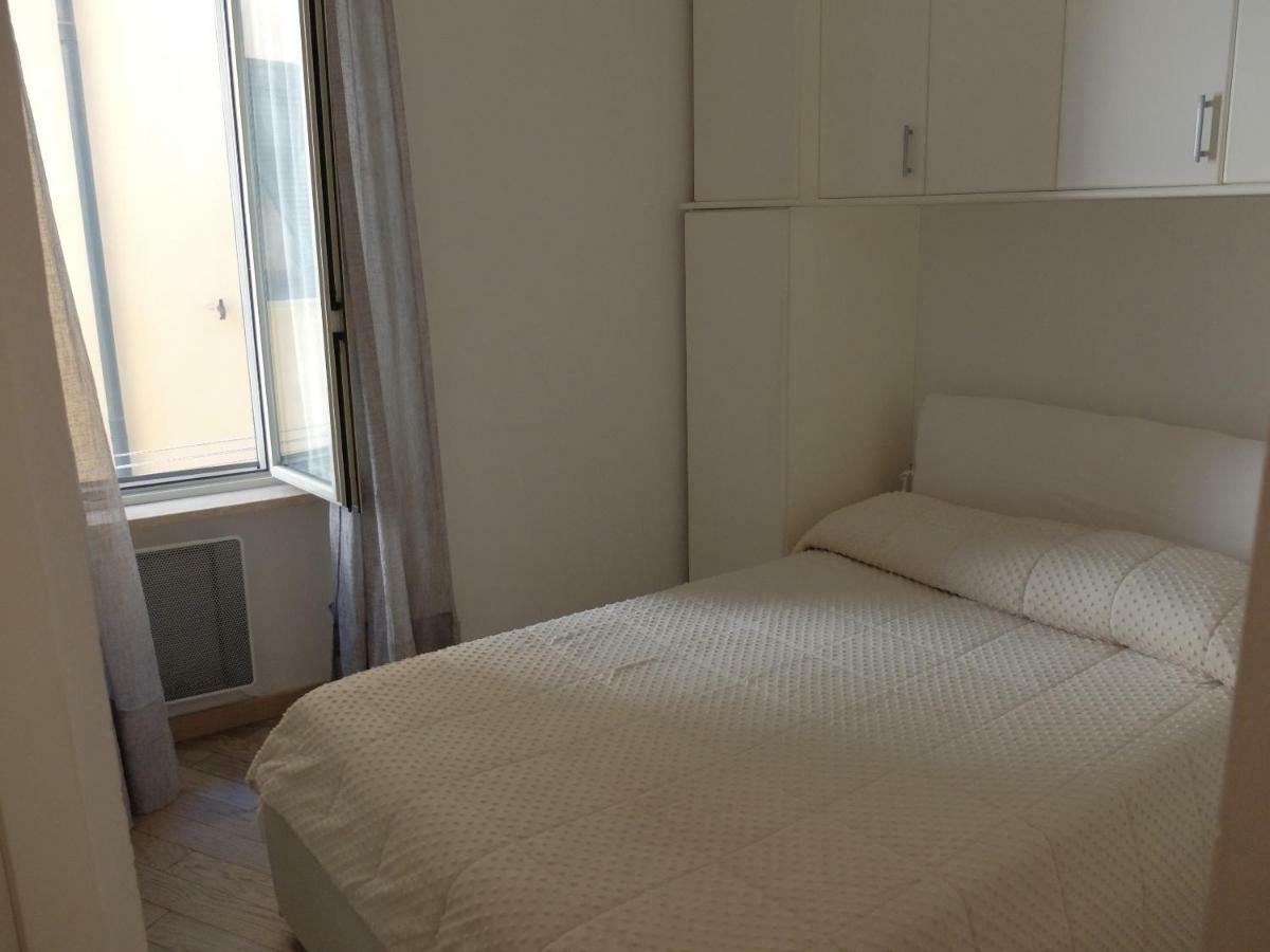 Little White House Appartement Porto Santo Stefano  Buitenkant foto